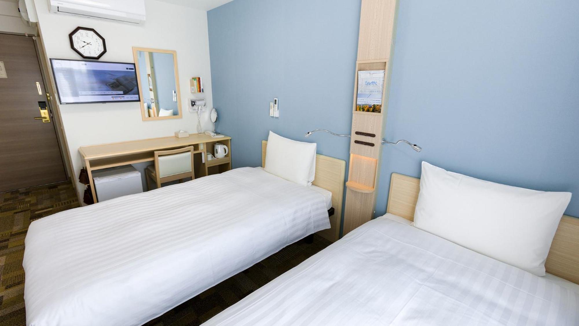Toyoko Inn Jr Wakayama Eki Higashi Guchi Номер фото